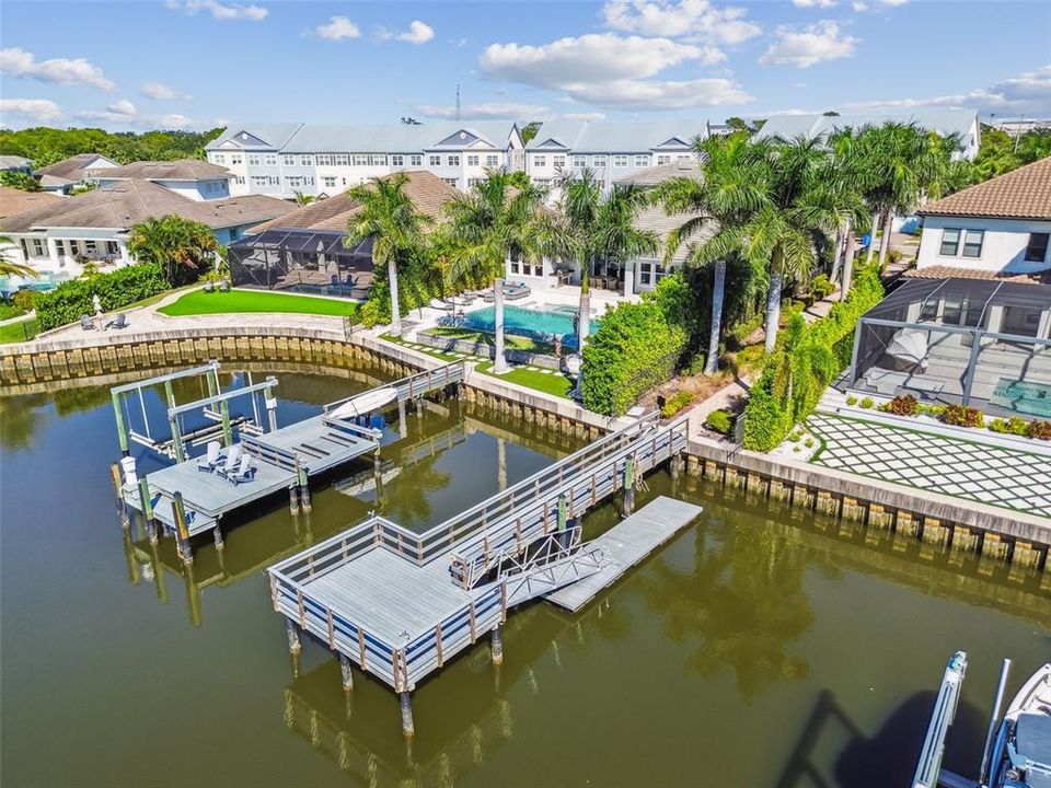 For Sale: $619,000 (3 beds, 3 baths, 2032 Square Feet)