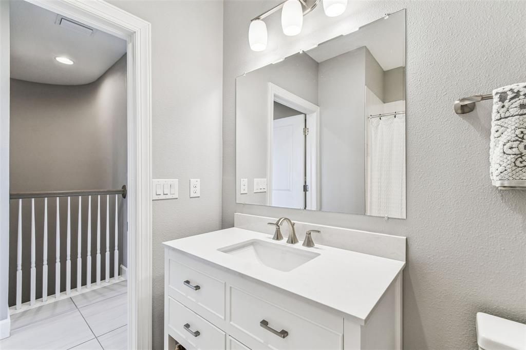 For Sale: $619,000 (3 beds, 3 baths, 2032 Square Feet)