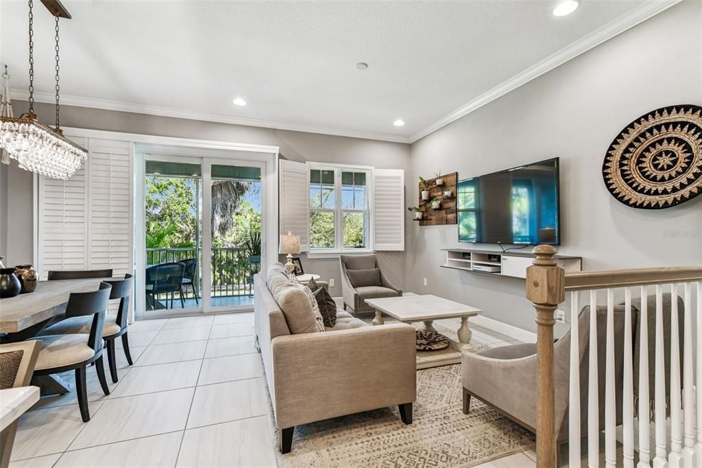 For Sale: $619,000 (3 beds, 3 baths, 2032 Square Feet)