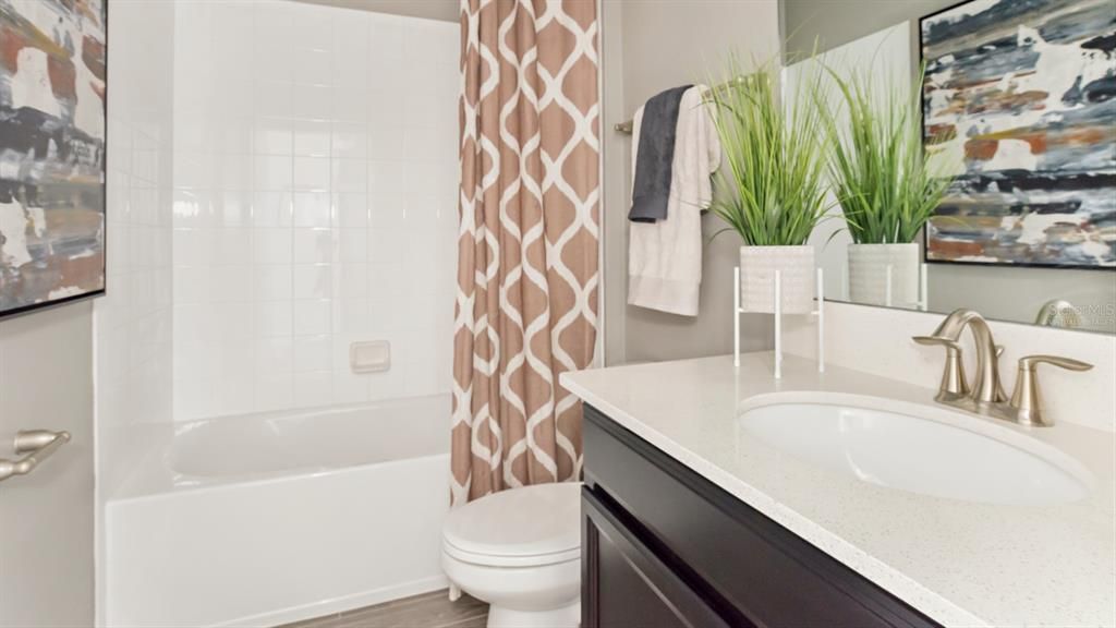 For Sale: $533,140 (5 beds, 3 baths, 2455 Square Feet)