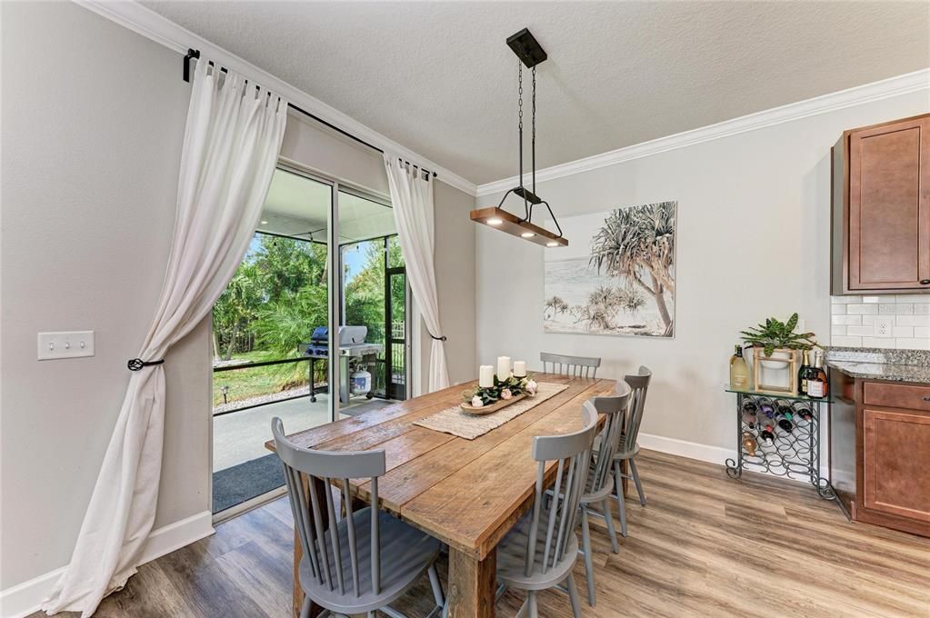 For Sale: $449,000 (5 beds, 2 baths, 2442 Square Feet)