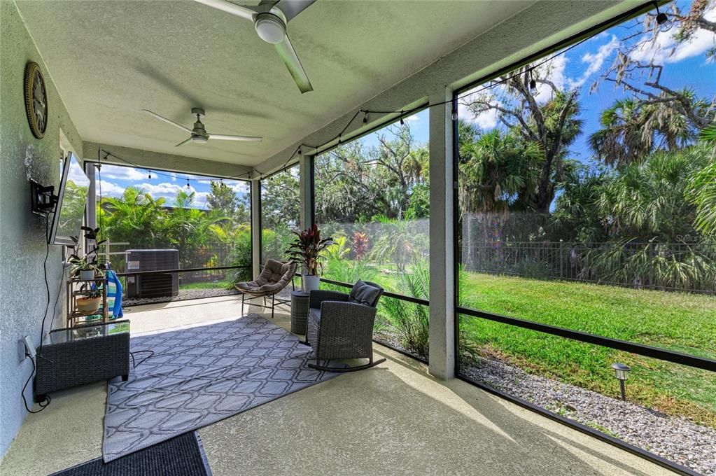 For Sale: $449,000 (5 beds, 2 baths, 2442 Square Feet)