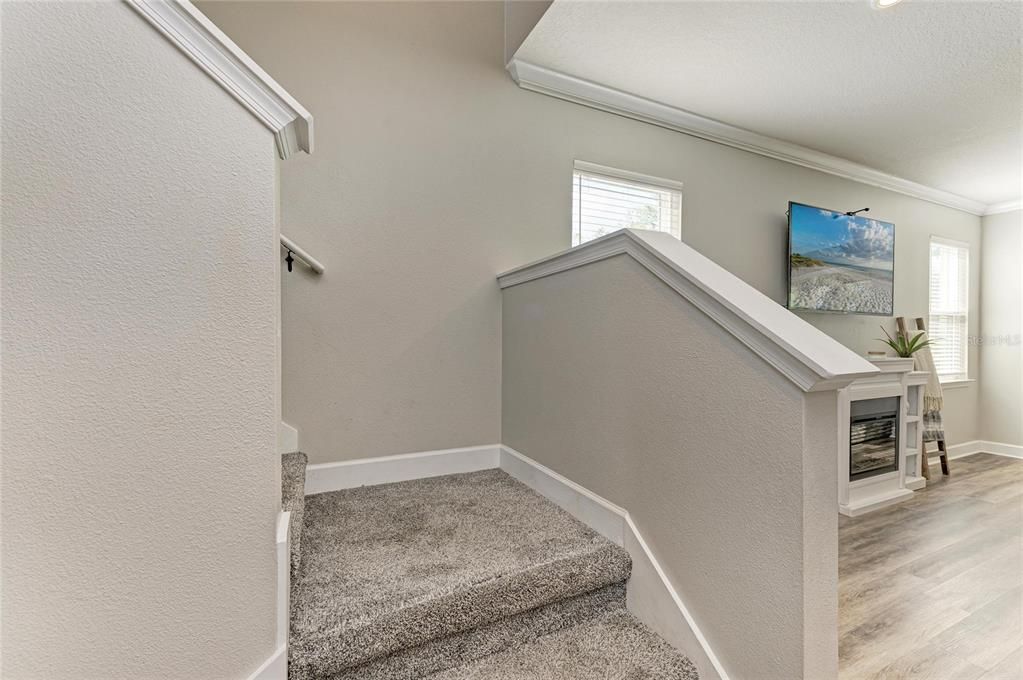 For Sale: $449,000 (5 beds, 2 baths, 2442 Square Feet)