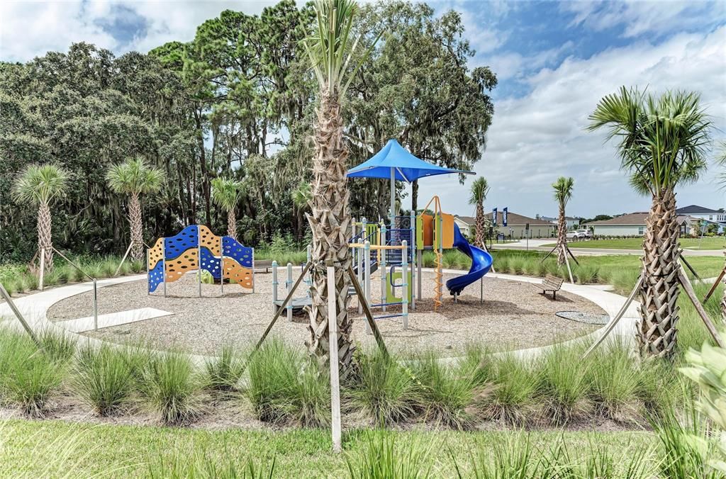 For Sale: $449,000 (5 beds, 2 baths, 2442 Square Feet)