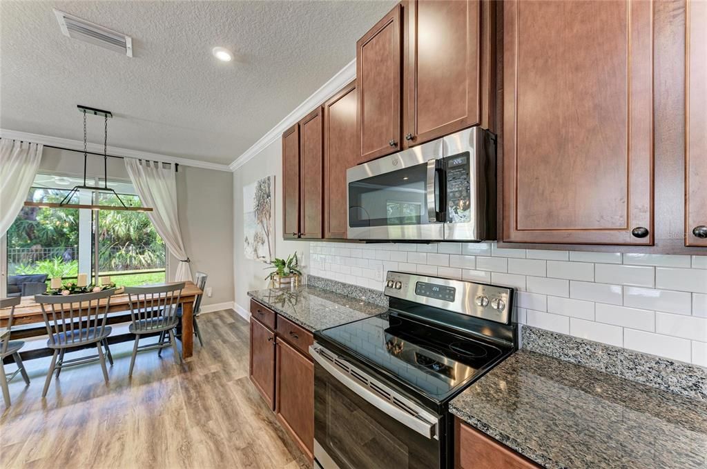 For Sale: $449,000 (5 beds, 2 baths, 2442 Square Feet)