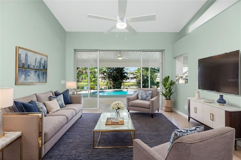 На продажу: $385,000 (3 спален, 2 ванн, 1591 Квадратных фут)