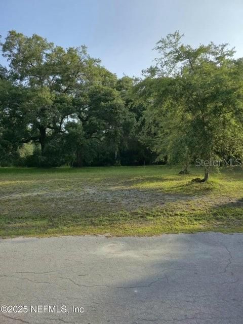 待售: $40,000 (1.32 acres)