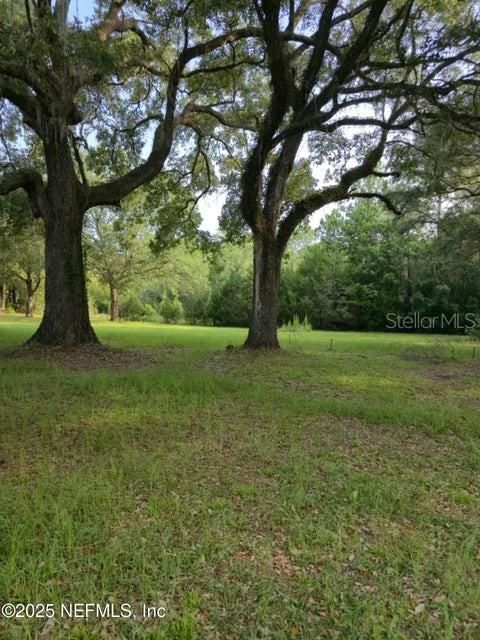 待售: $40,000 (1.32 acres)