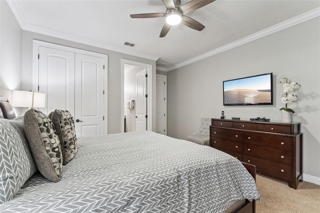 На продажу: $897,500 (5 спален, 4 ванн, 3150 Квадратных фут)