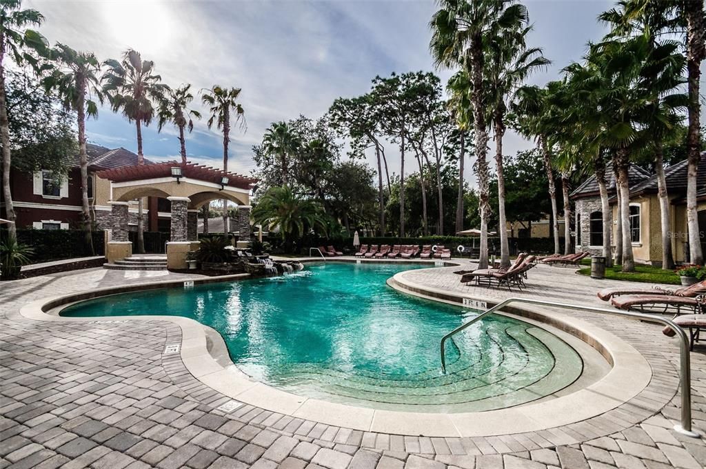 Active With Contract: $340,000 (3 beds, 2 baths, 1465 Square Feet)