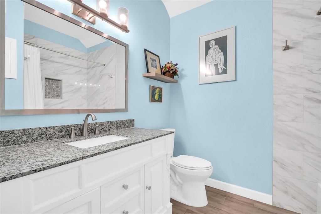 Active With Contract: $340,000 (3 beds, 2 baths, 1465 Square Feet)