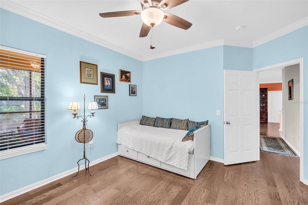 Active With Contract: $340,000 (3 beds, 2 baths, 1465 Square Feet)