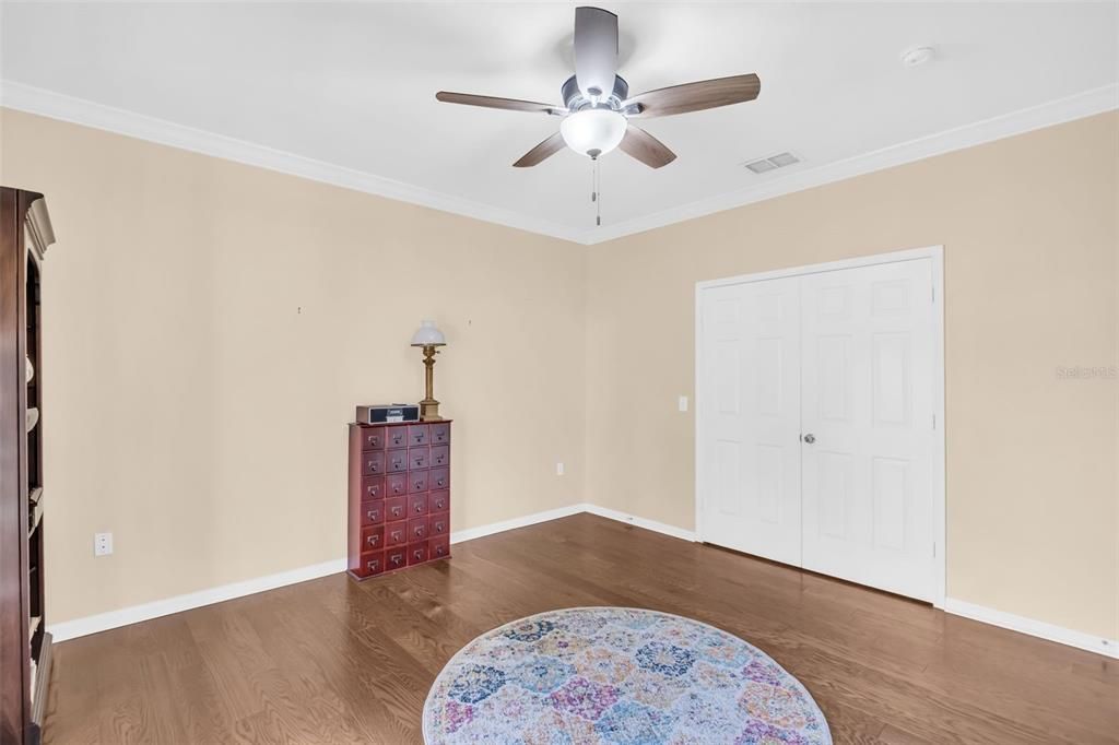 Active With Contract: $340,000 (3 beds, 2 baths, 1465 Square Feet)