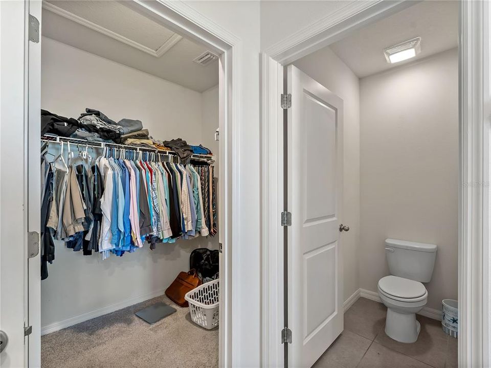 For Sale: $599,900 (5 beds, 3 baths, 2631 Square Feet)