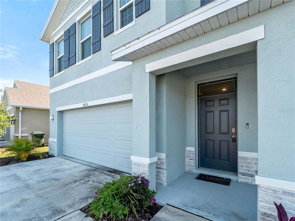 For Sale: $599,900 (5 beds, 3 baths, 2631 Square Feet)