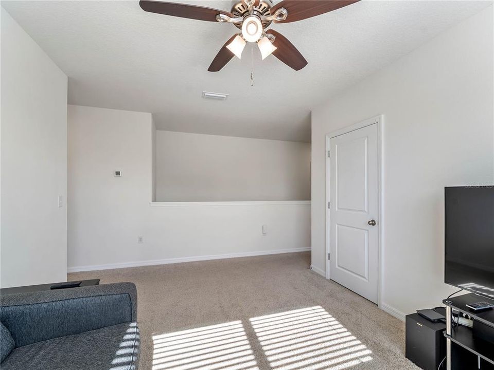 For Sale: $599,900 (5 beds, 3 baths, 2631 Square Feet)