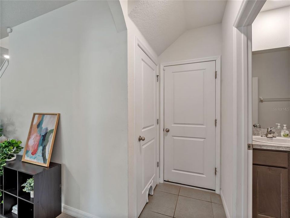 For Sale: $599,900 (5 beds, 3 baths, 2631 Square Feet)