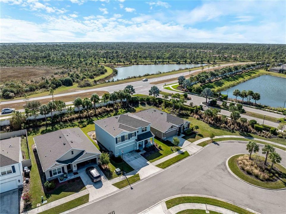 For Sale: $599,900 (5 beds, 3 baths, 2631 Square Feet)