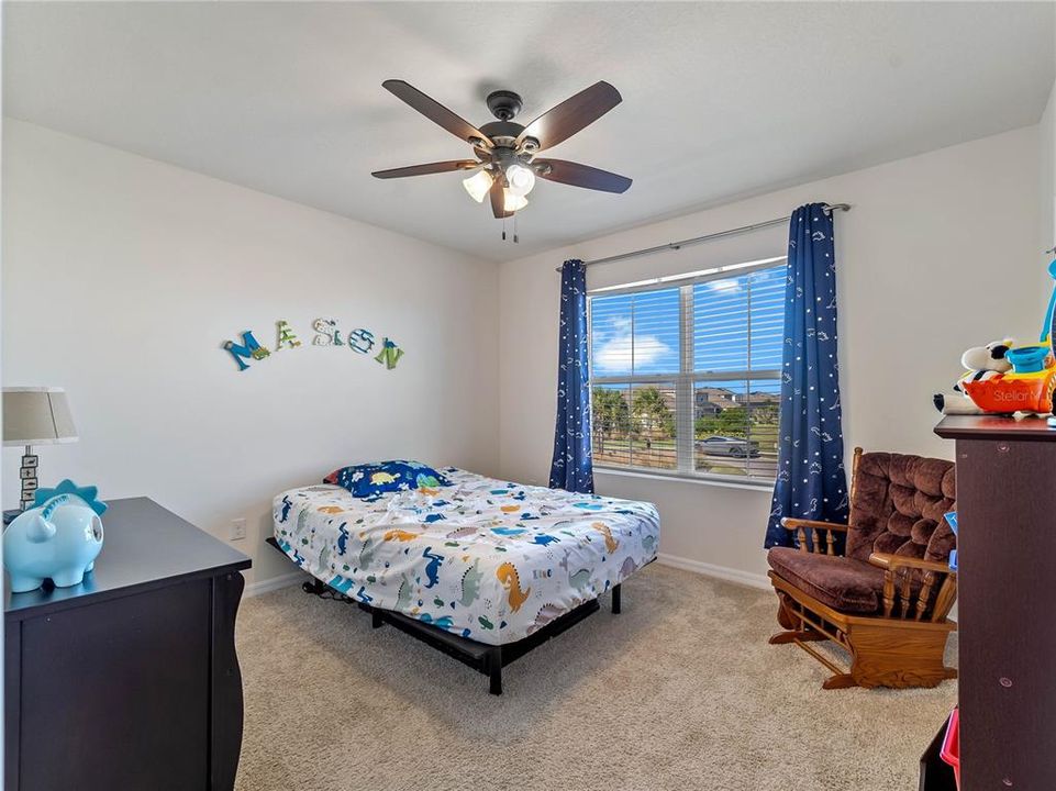 For Sale: $599,900 (5 beds, 3 baths, 2631 Square Feet)