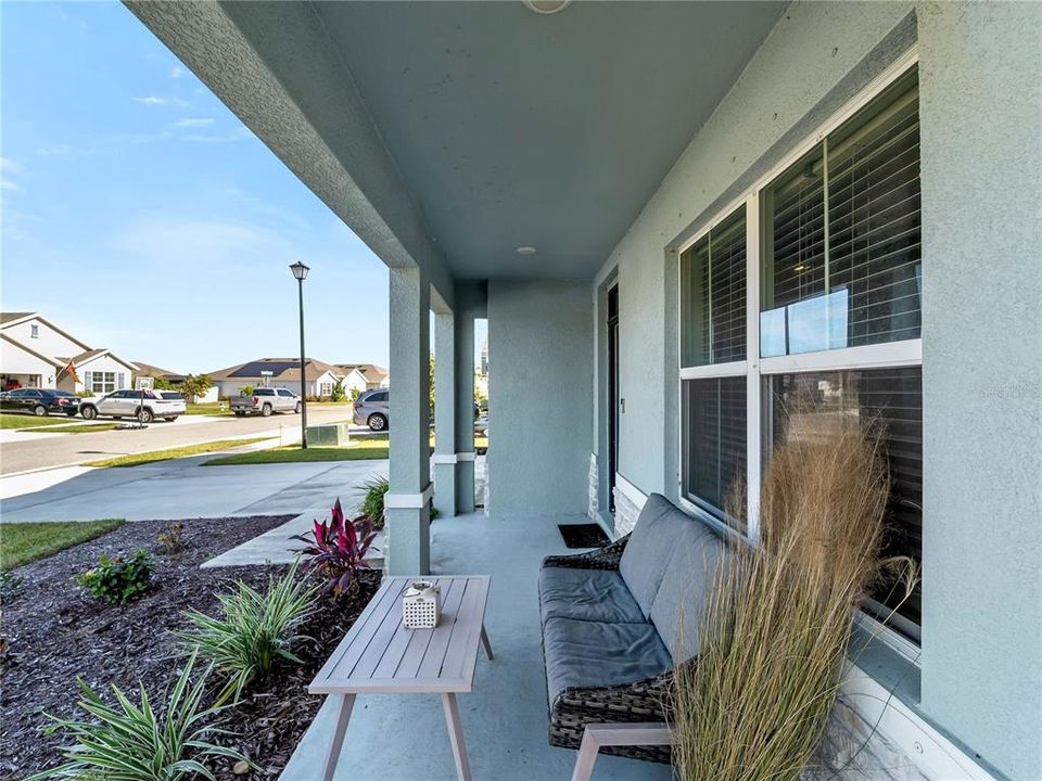 For Sale: $599,900 (5 beds, 3 baths, 2631 Square Feet)