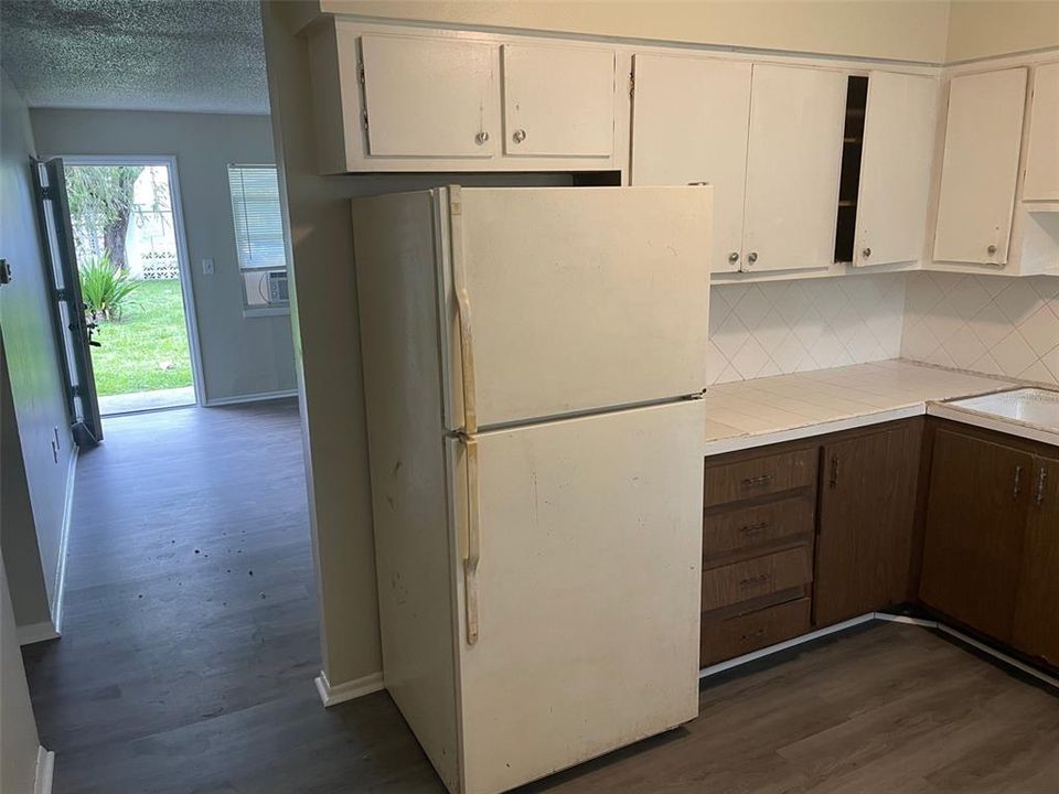 В аренду: $1,295 (2 спален, 1 ванн, 750 Квадратных фут)