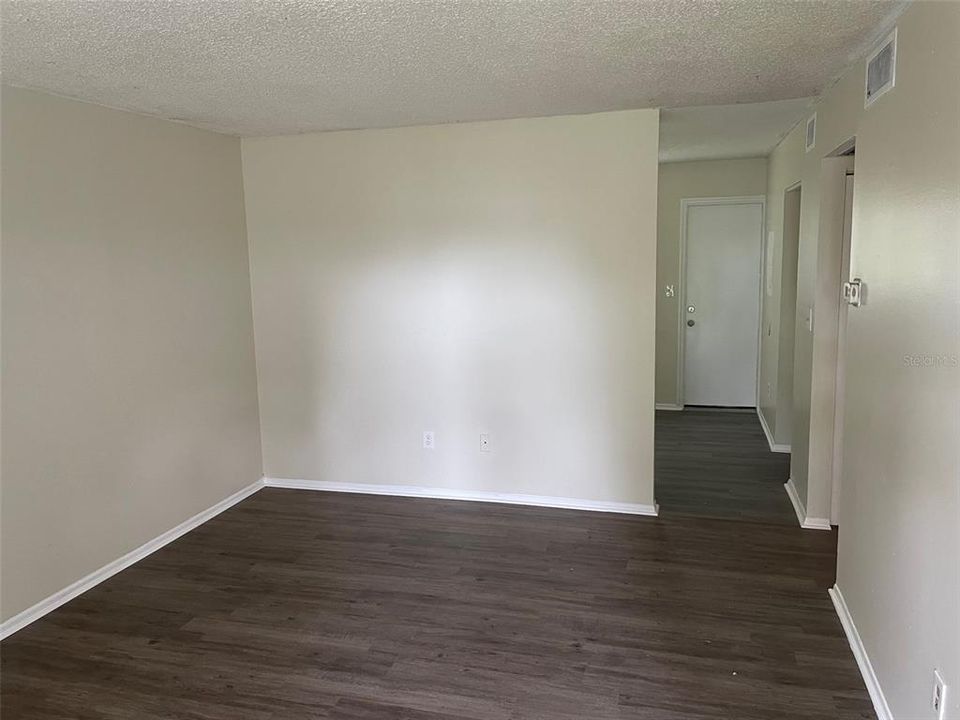 В аренду: $1,295 (2 спален, 1 ванн, 750 Квадратных фут)