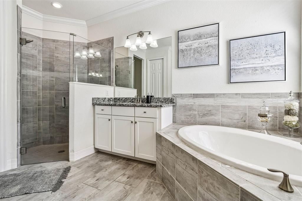 For Sale: $625,000 (4 beds, 2 baths, 2242 Square Feet)