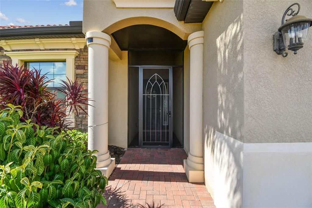 For Sale: $625,000 (4 beds, 2 baths, 2242 Square Feet)