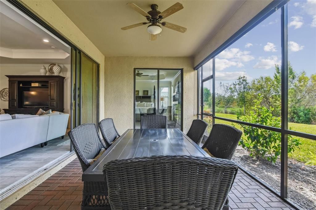 For Sale: $625,000 (4 beds, 2 baths, 2242 Square Feet)