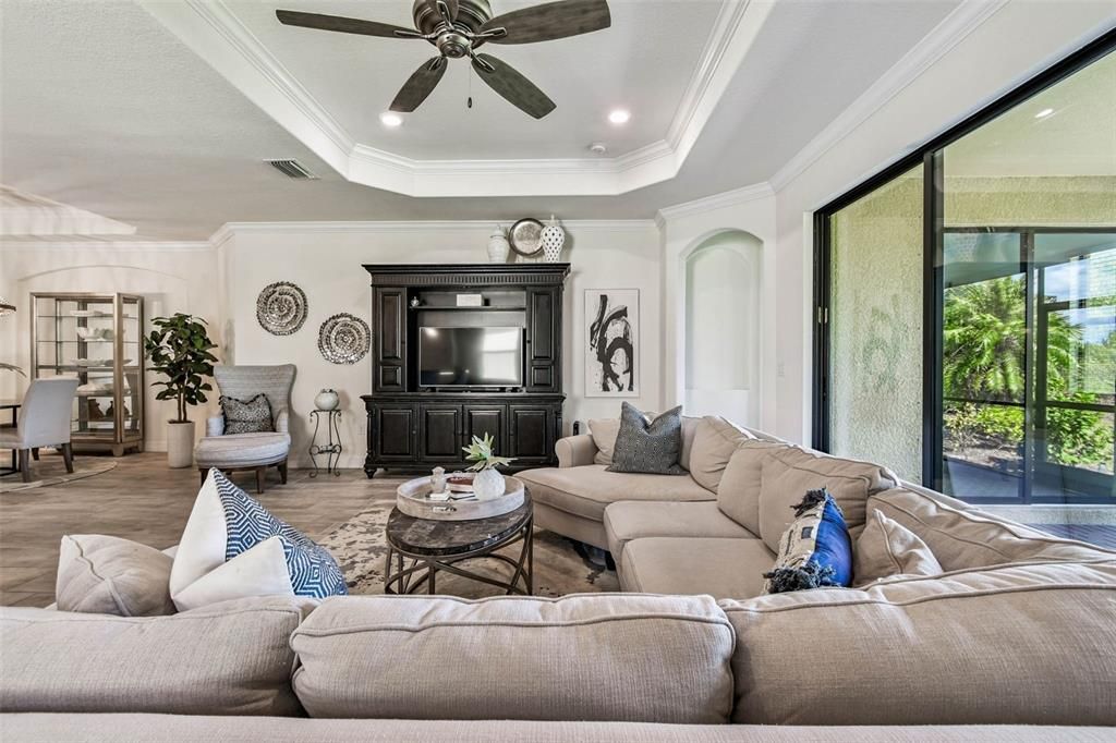 For Sale: $625,000 (4 beds, 2 baths, 2242 Square Feet)