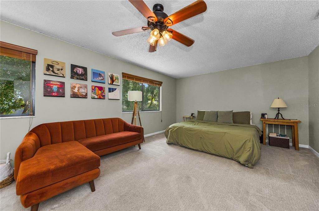 Active With Contract: $415,000 (3 beds, 2 baths, 2024 Square Feet)