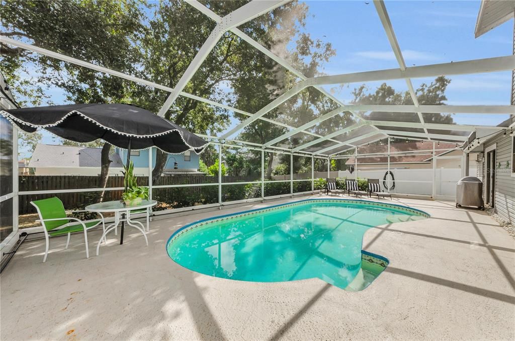 Active With Contract: $415,000 (3 beds, 2 baths, 2024 Square Feet)