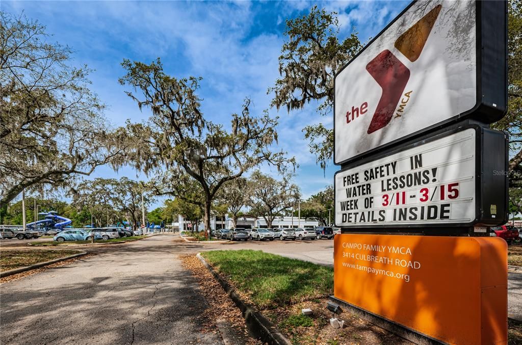 Active With Contract: $415,000 (3 beds, 2 baths, 2024 Square Feet)