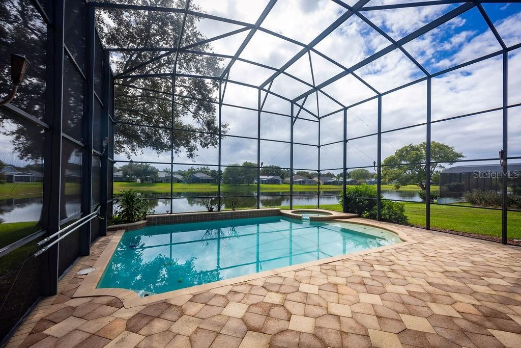 待售: $659,900 (4 贝兹, 2 浴室, 2639 平方英尺)