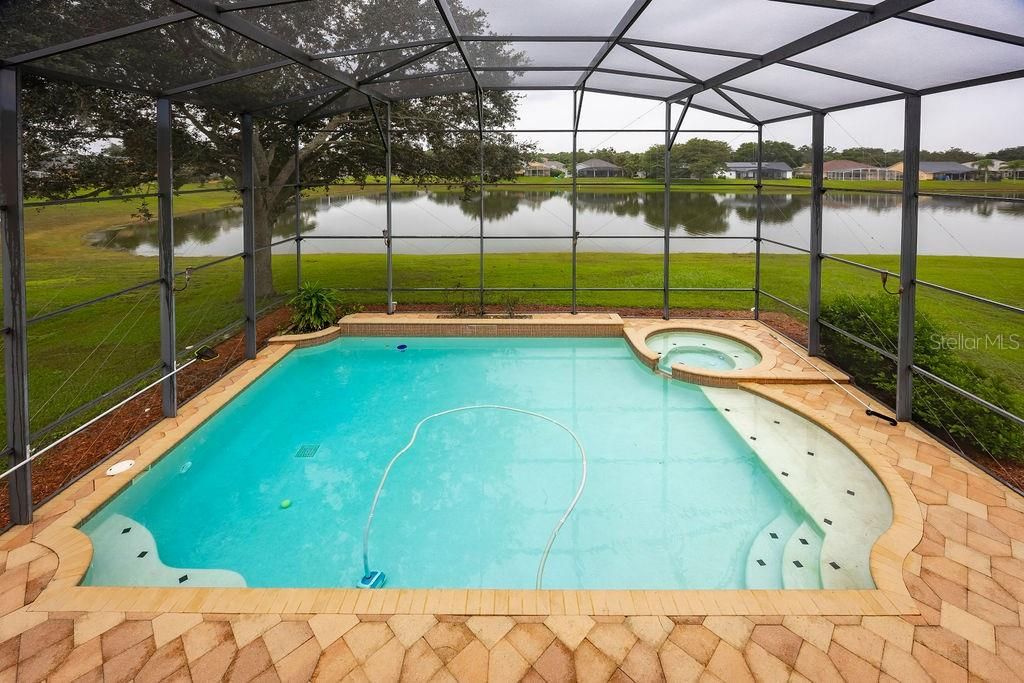 待售: $659,900 (4 贝兹, 2 浴室, 2639 平方英尺)