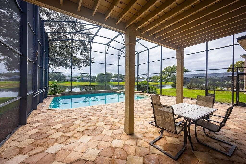 待售: $659,900 (4 贝兹, 2 浴室, 2639 平方英尺)