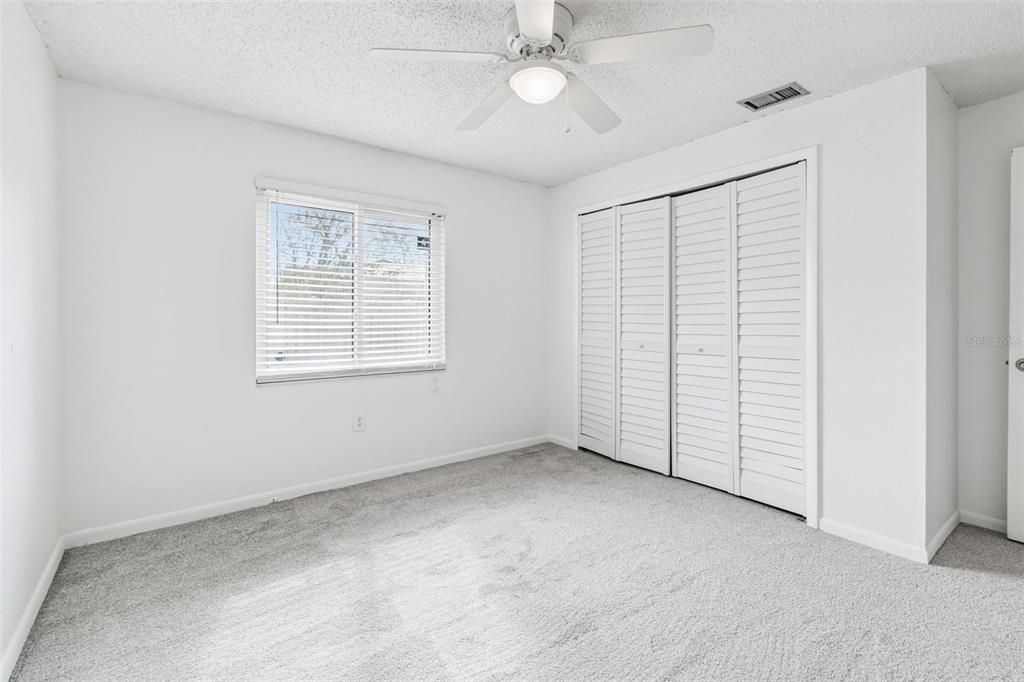 На продажу: $489,000 (4 спален, 2 ванн, 1741 Квадратных фут)