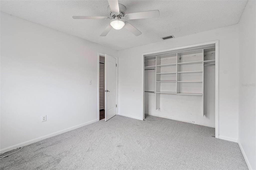 На продажу: $489,000 (4 спален, 2 ванн, 1741 Квадратных фут)