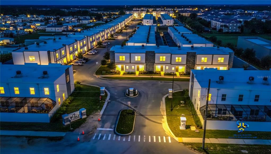 Activo con contrato: $569,990 (6 camas, 5 baños, 2781 Pies cuadrados)