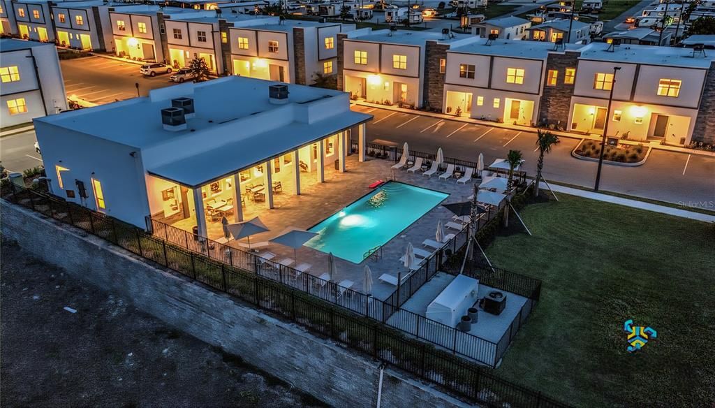 Activo con contrato: $569,990 (6 camas, 5 baños, 2781 Pies cuadrados)