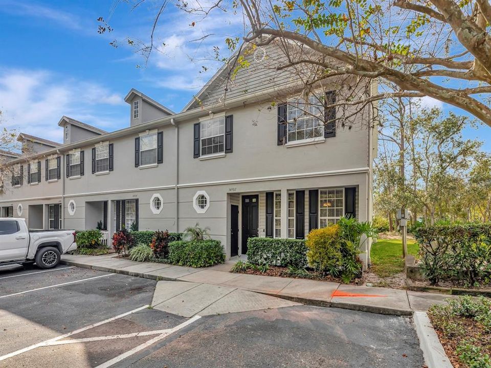 For Sale: $284,900 (3 beds, 2 baths, 1708 Square Feet)