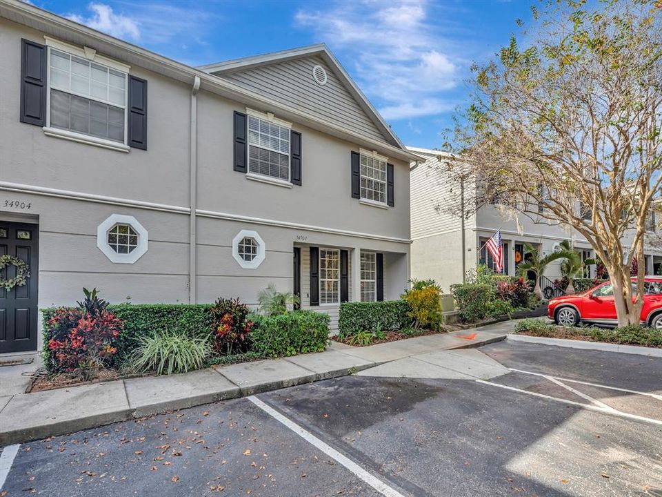 For Sale: $284,900 (3 beds, 2 baths, 1708 Square Feet)