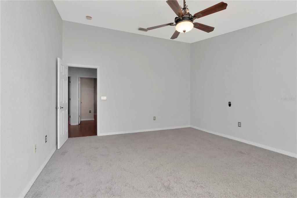 For Sale: $284,900 (3 beds, 2 baths, 1708 Square Feet)