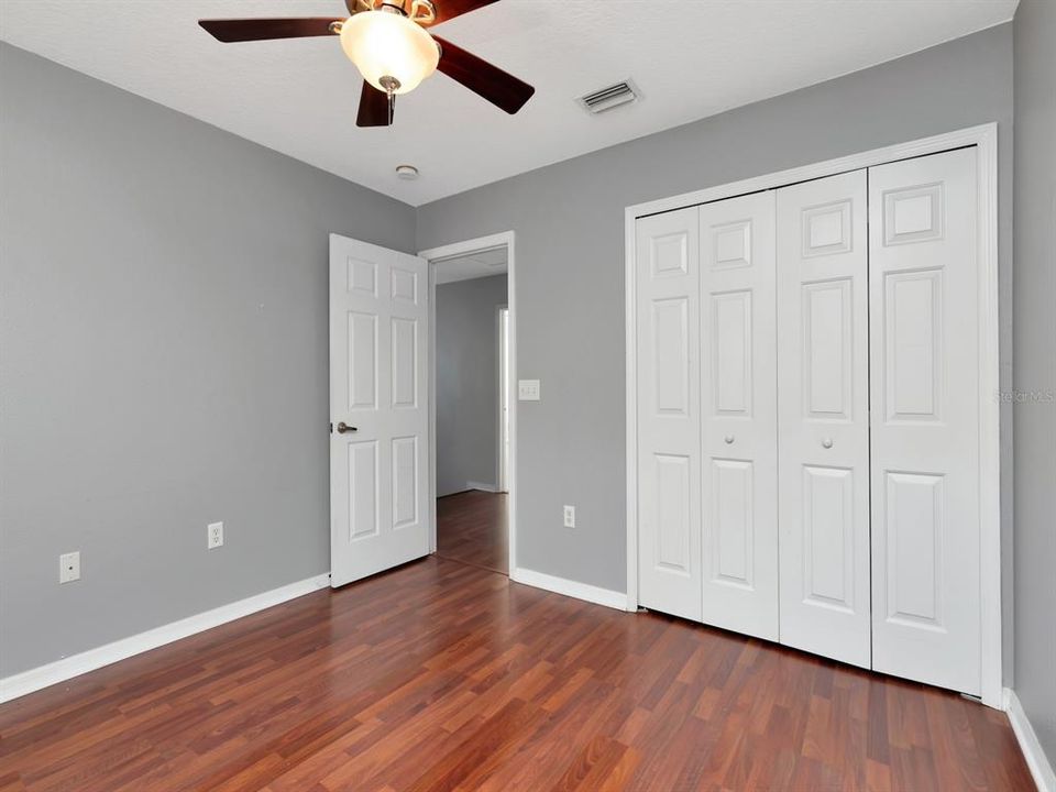 For Sale: $284,900 (3 beds, 2 baths, 1708 Square Feet)