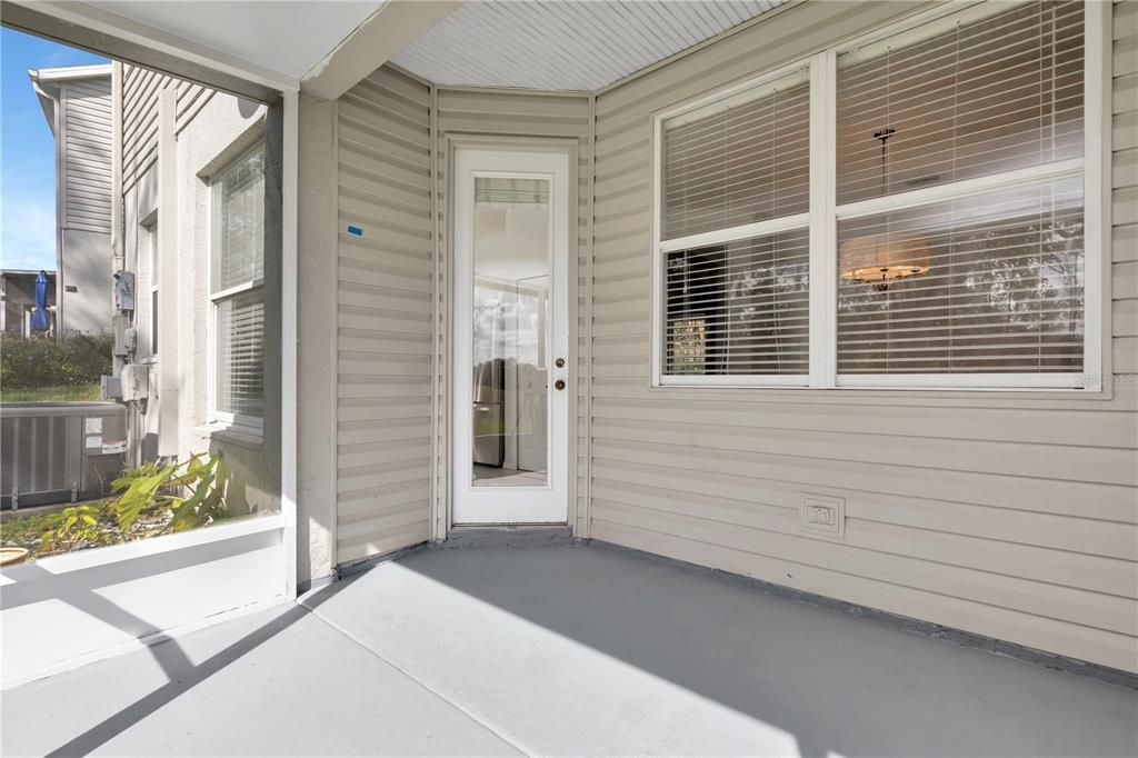 For Sale: $284,900 (3 beds, 2 baths, 1708 Square Feet)