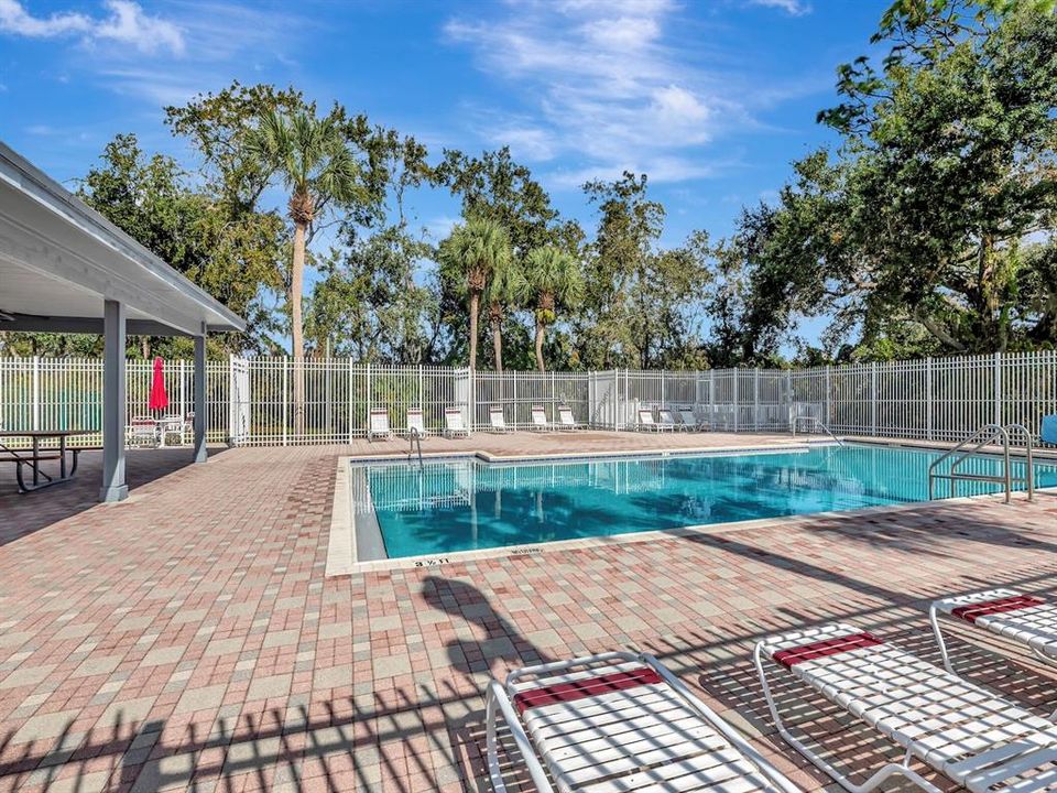 For Sale: $284,900 (3 beds, 2 baths, 1708 Square Feet)