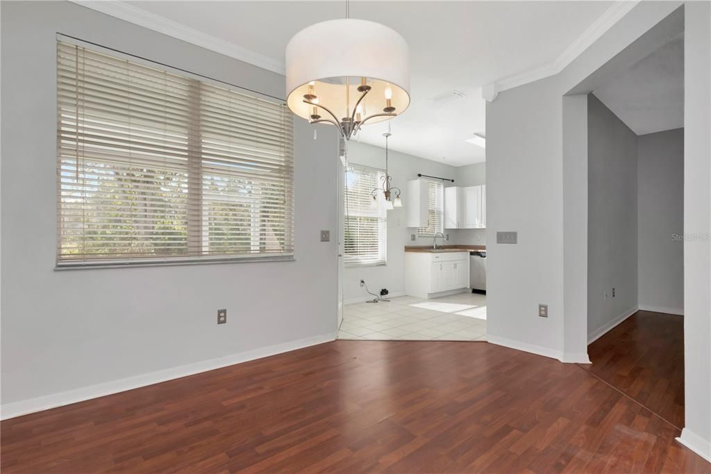 For Sale: $284,900 (3 beds, 2 baths, 1708 Square Feet)