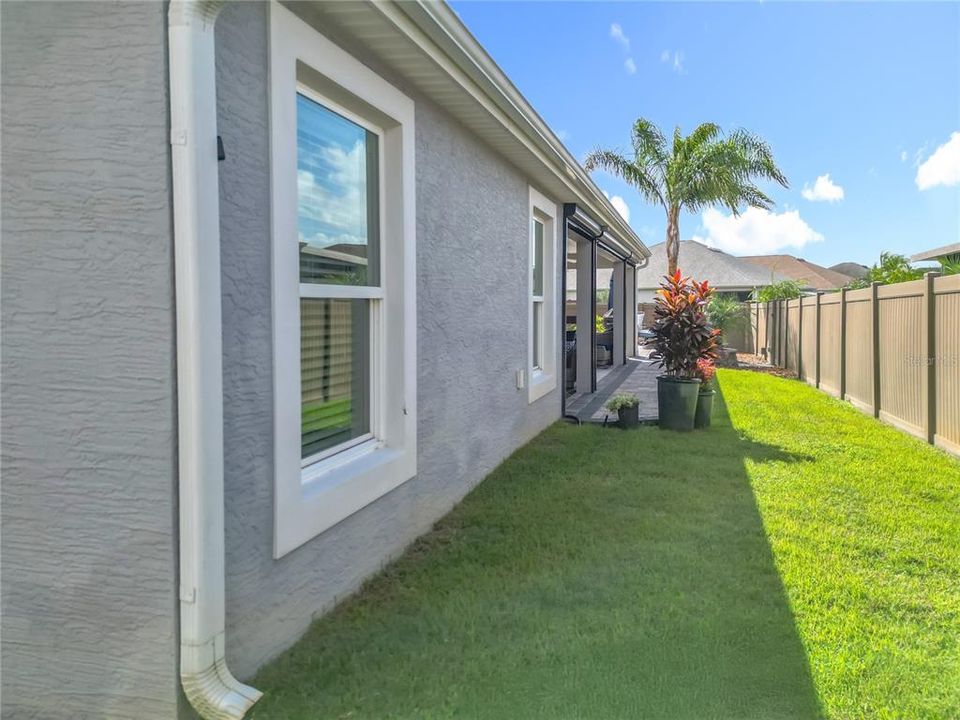 En Venta: $799,000 (3 camas, 3 baños, 2376 Pies cuadrados)