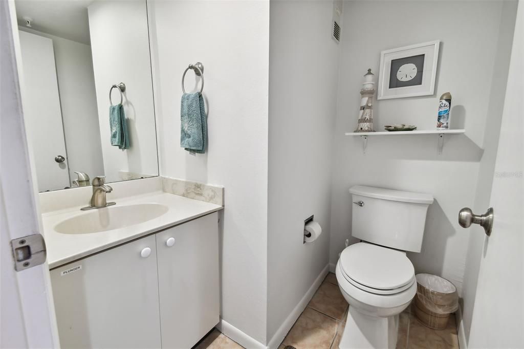 待售: $624,900 (1 贝兹, 1 浴室, 940 平方英尺)