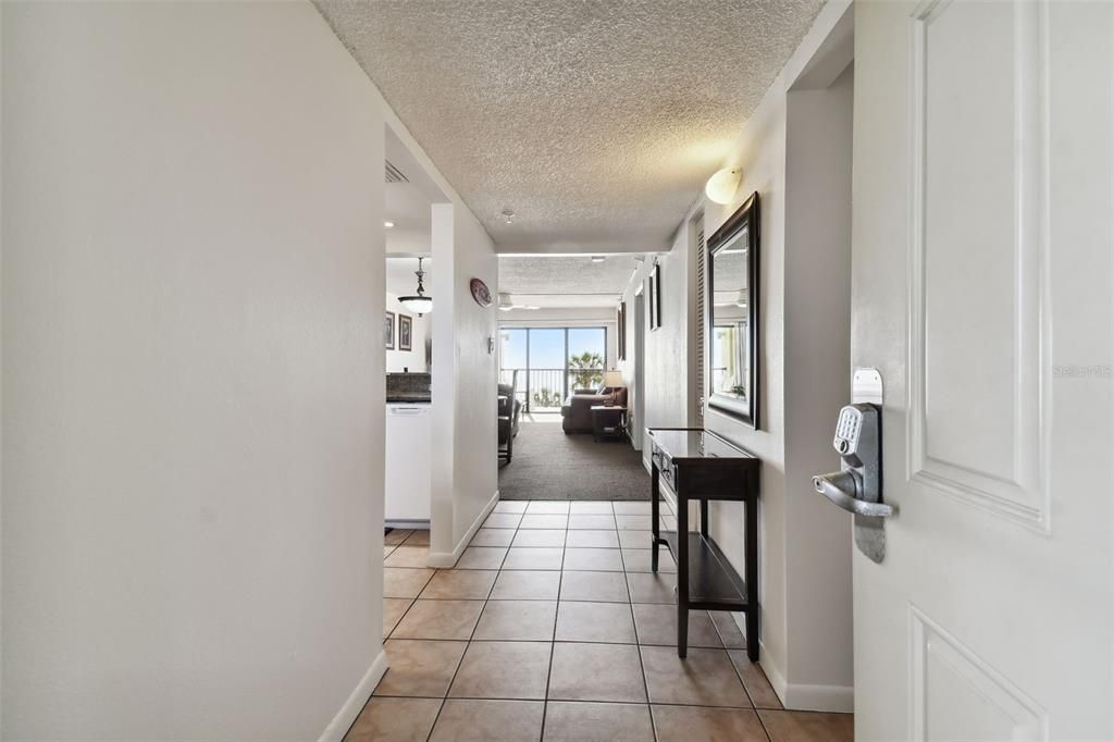 待售: $624,900 (1 贝兹, 1 浴室, 940 平方英尺)